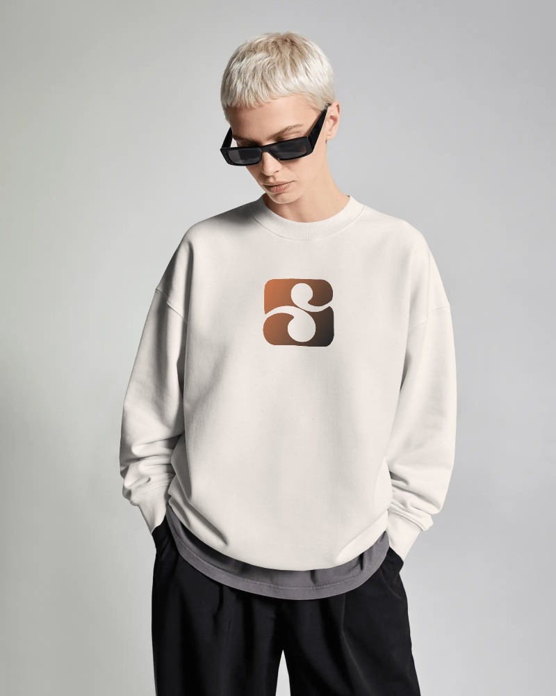 Merch de Siiwe — buzo con el isotipo
